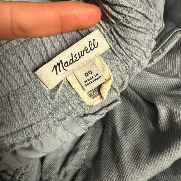 Madewell
Madewell Women's The Neale Straight-Leg Pant in Drapeweave - Picture 4 of 4